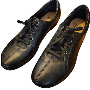 Clarks Collection Black Leather Slip-on Tie Shoes Size 9 M Women's